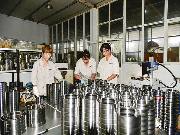 六類軸承滾道黑皮是怎么造成的？形成原因及預防措施